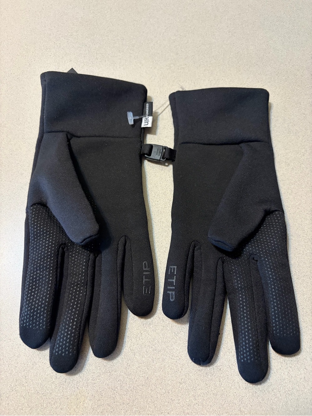 The North Face Black Men’s Lightweight Fleece Gloves - Picture 3 of 4